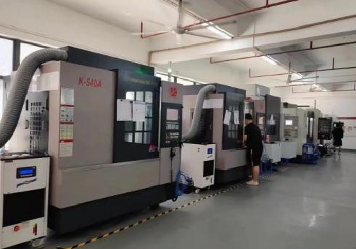 CNCmachining center